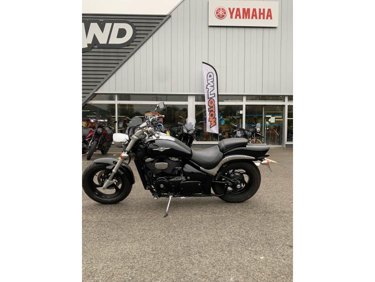 SUZUKI INTRUDER 800