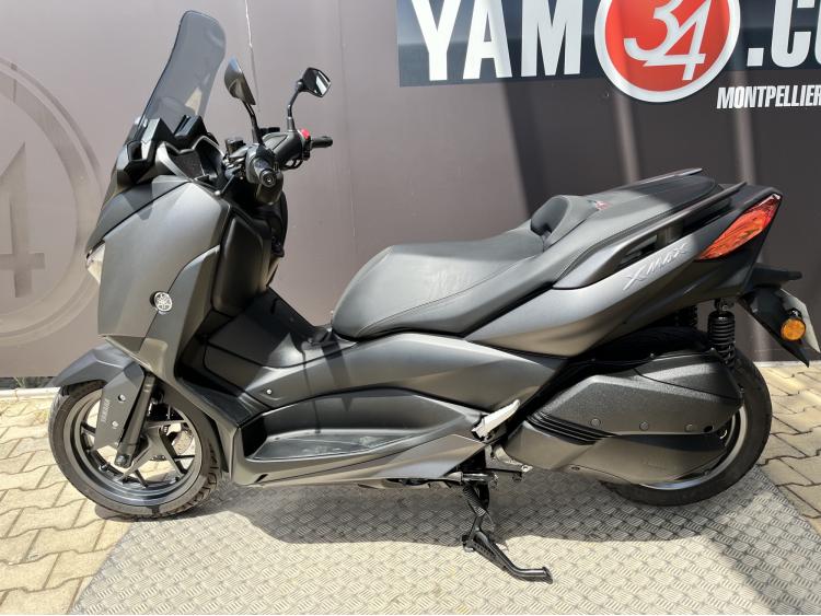YAMAHA XMAX 300
