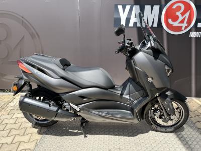YAMAHA XMAX 300