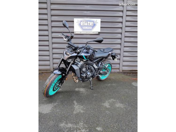 YAMAHA MT-09  Y-AMT