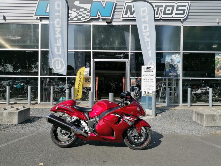 SUZUKI GSX 1300  HAYABUSA / 207.01€/mois / DSN MOTOS 33