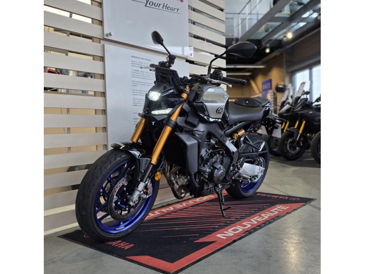 YAMAHA MT-09 SP