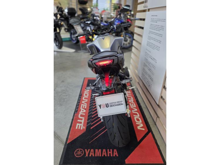 YAMAHA MT-09 SP