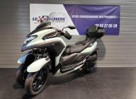 YAMAHA TRICITY 300