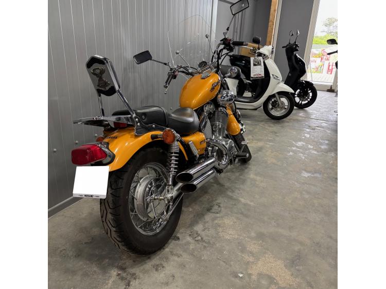 YAMAHA XV 535 VIRAGO