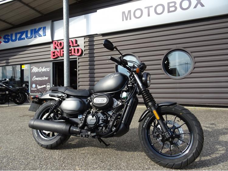 HYOSUNG GV 125 BOBBER