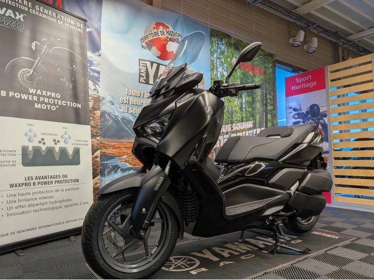 YAMAHA XMAX 300 Tech Max - GARANTIE NOVEMBRE 2030