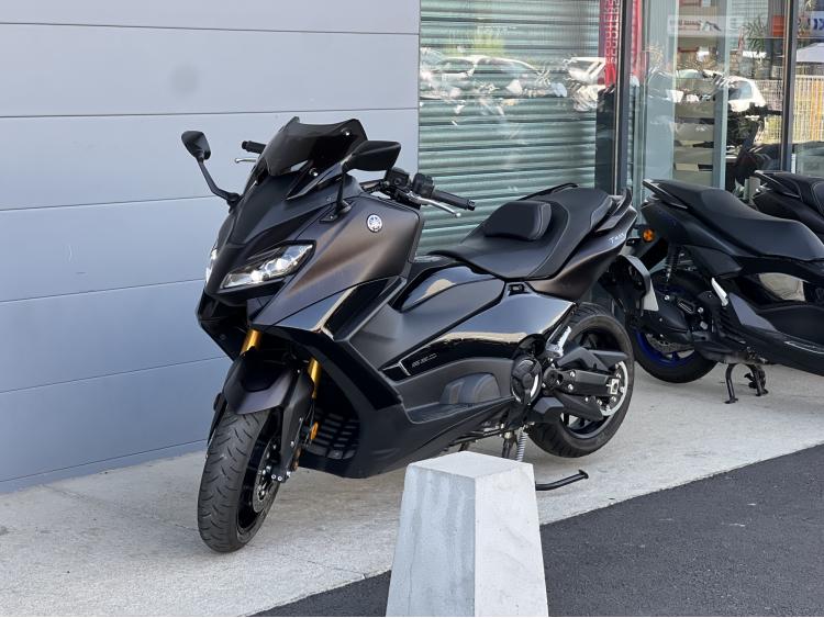 YAMAHA T-MAX 560 TECH MAX