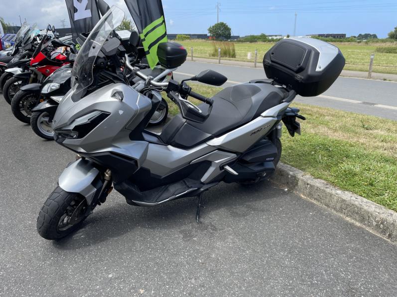 HONDA ADV 350