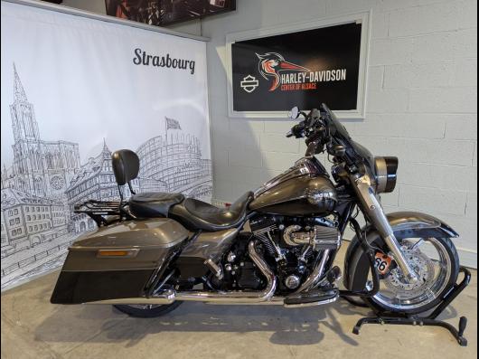 HARLEY-DAVIDSON TOURING ROAD KING 1800 CVO