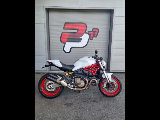 DUCATI MONSTER 821