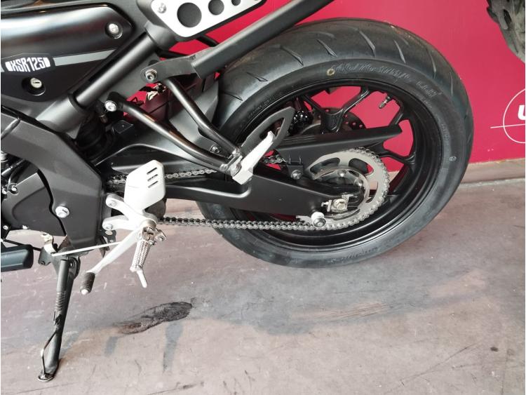 YAMAHA XSR 125