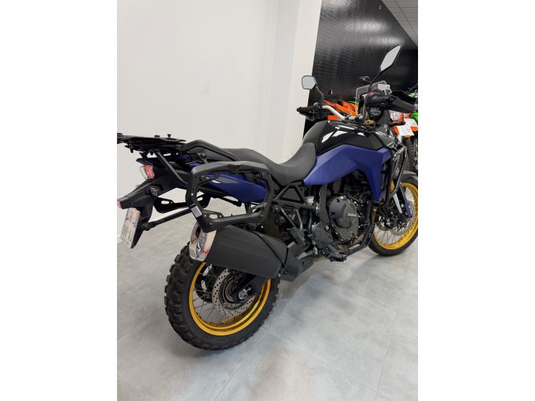 SUZUKI V-STROM 800DE
