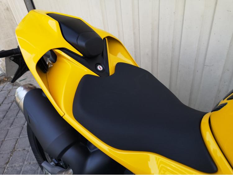DUCATI STREETFIGHTER V2S 2026