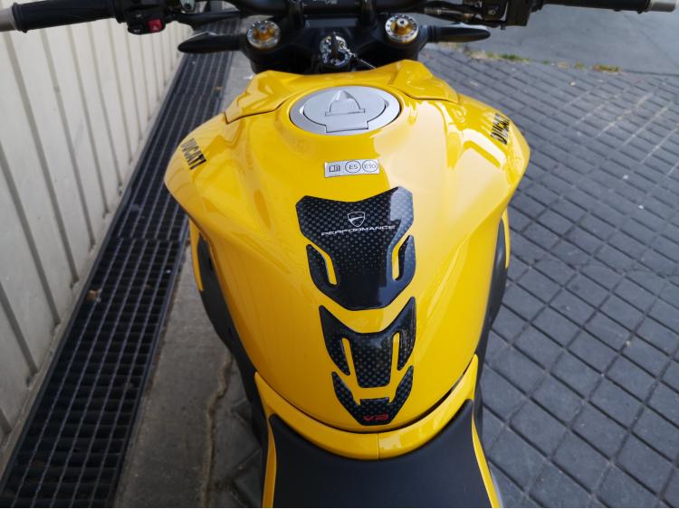 DUCATI STREETFIGHTER V2S 2026