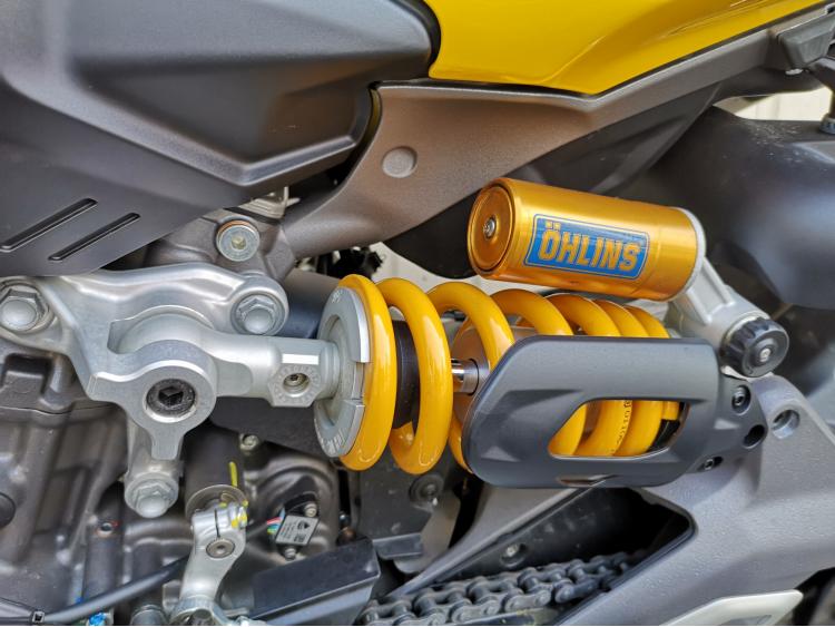DUCATI STREETFIGHTER V2S 2026
