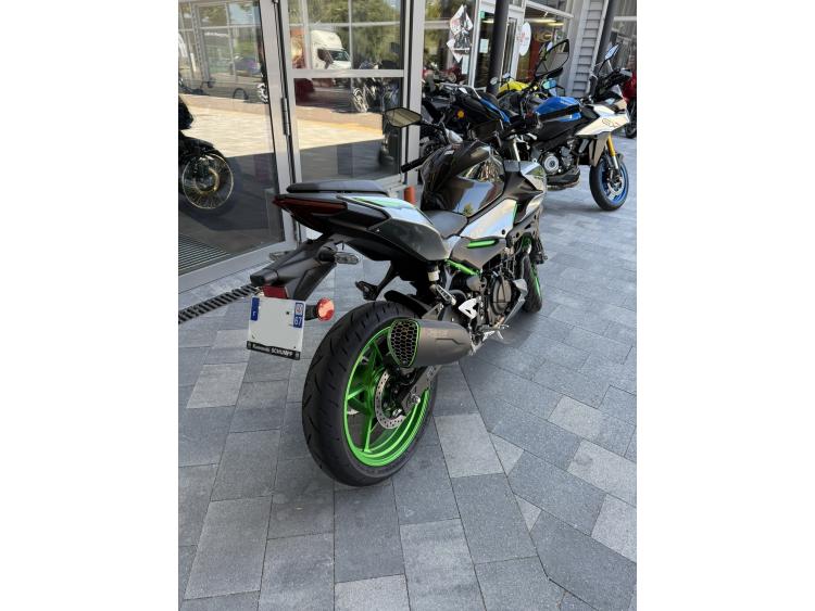 KAWASAKI Z 500
