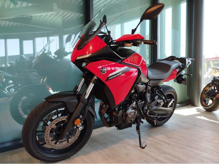 YAMAHA TRACER 7 + EQUIPEMENTS