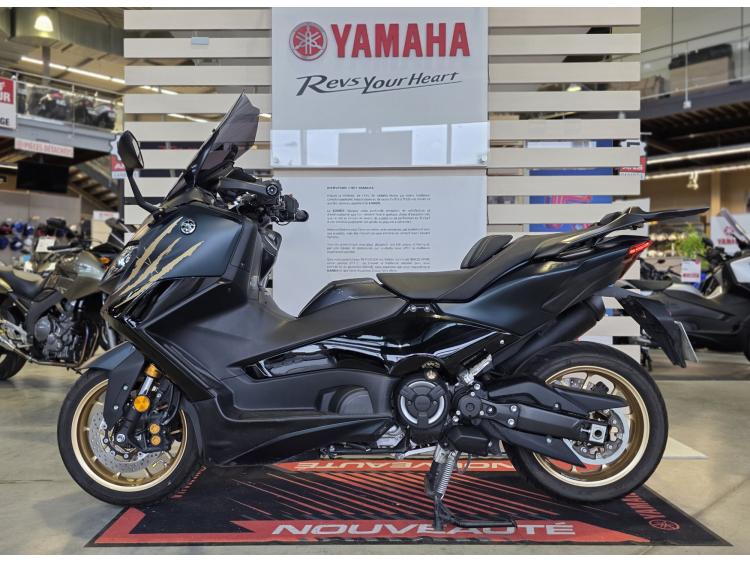 YAMAHA XP T-MAX 560 TECH MAX