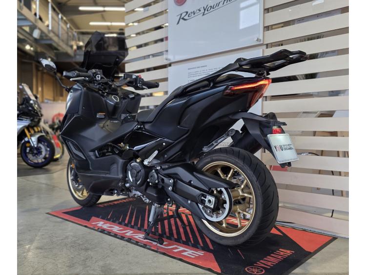 YAMAHA XP T-MAX 560 TECH MAX