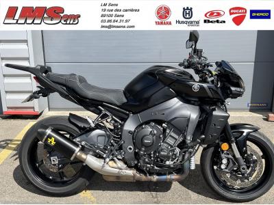 YAMAHA MT-10