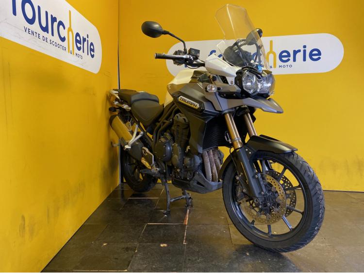 TRIUMPH TIGER 1200 EXPLORER