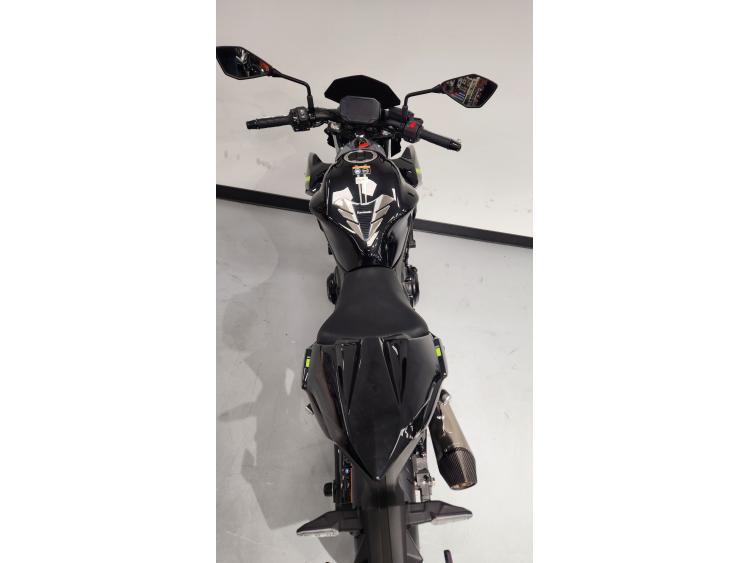 KAWASAKI Z650 