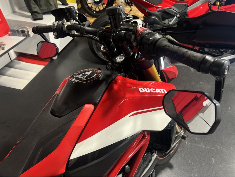 DUCATI HYPERMOTARD 950 SP
