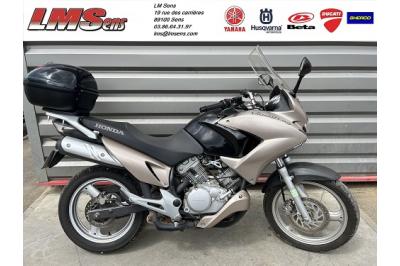 HONDA VARADERO 125