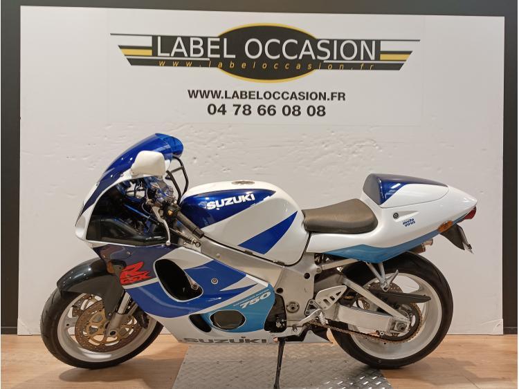 SUZUKI GSX-R 750