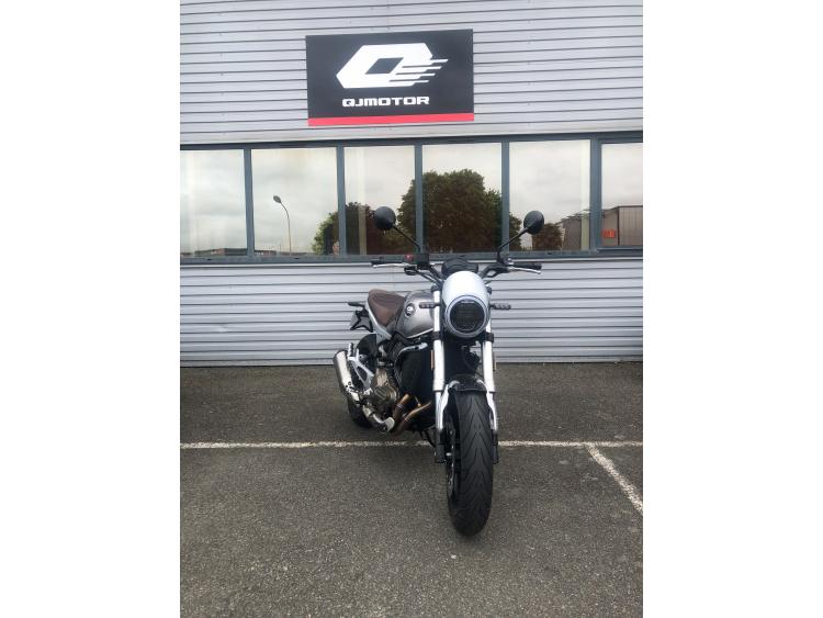 QJ MOTOR SRV 550