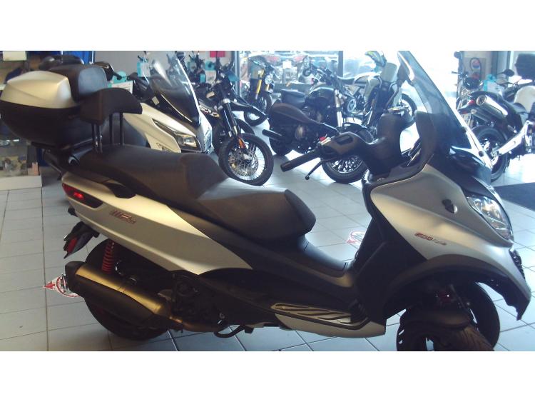 PIAGGIO MP3 500 HPE SPORT ADVANCED ABS ASR