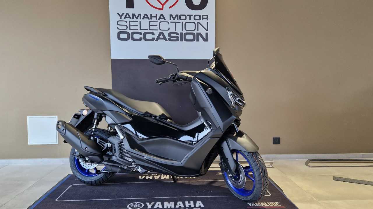YAMAHA NMAX 125
