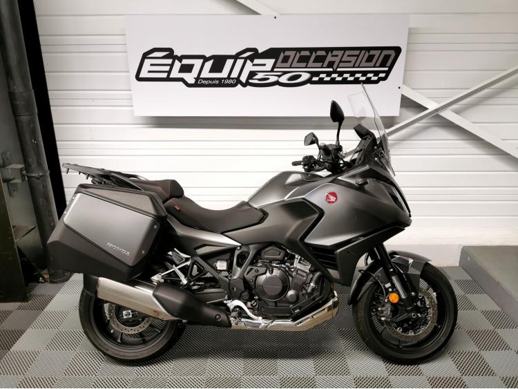 HONDA NT 1100 - 1ERE MAIN - NT1100 - GARANTIE 2028