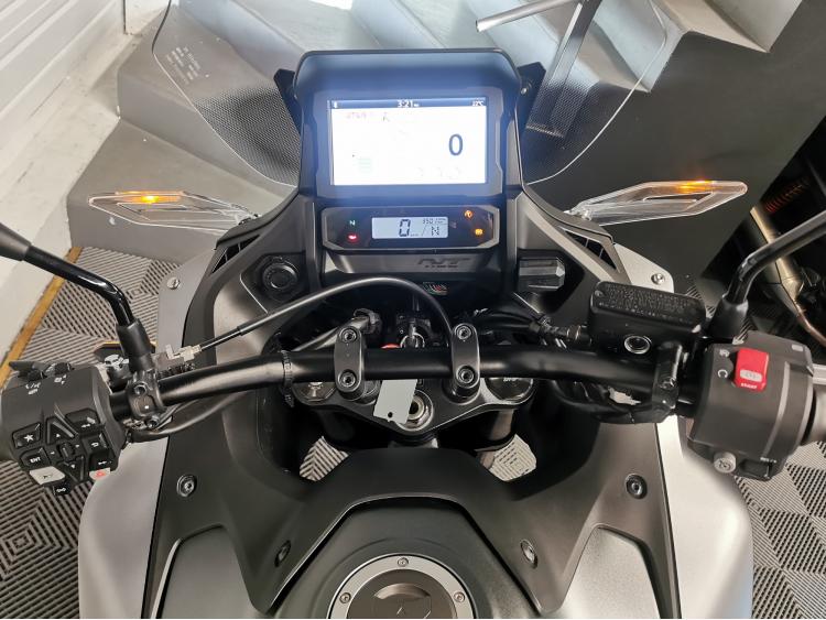 HONDA NT 1100 - 1ERE MAIN - NT1100 - GARANTIE 2028