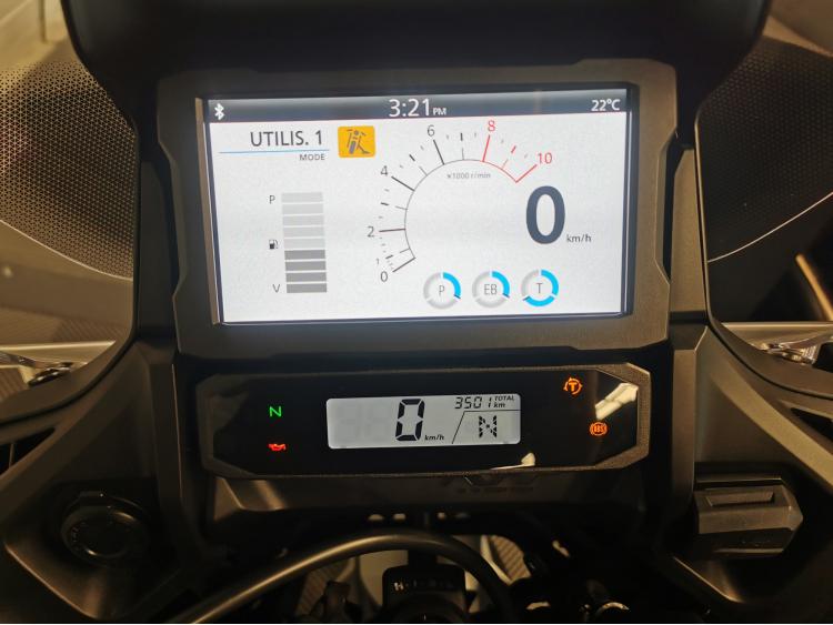 HONDA NT 1100 - 1ERE MAIN - NT1100 - GARANTIE 2028