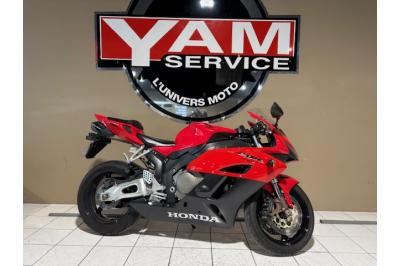 HONDA CBR 1000 RR FIREBLADE
