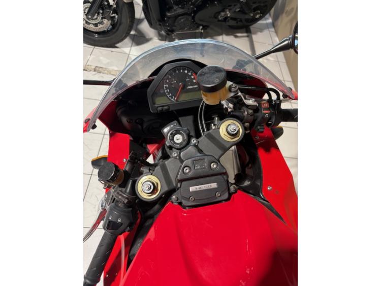 HONDA CBR 1000 RR FIREBLADE