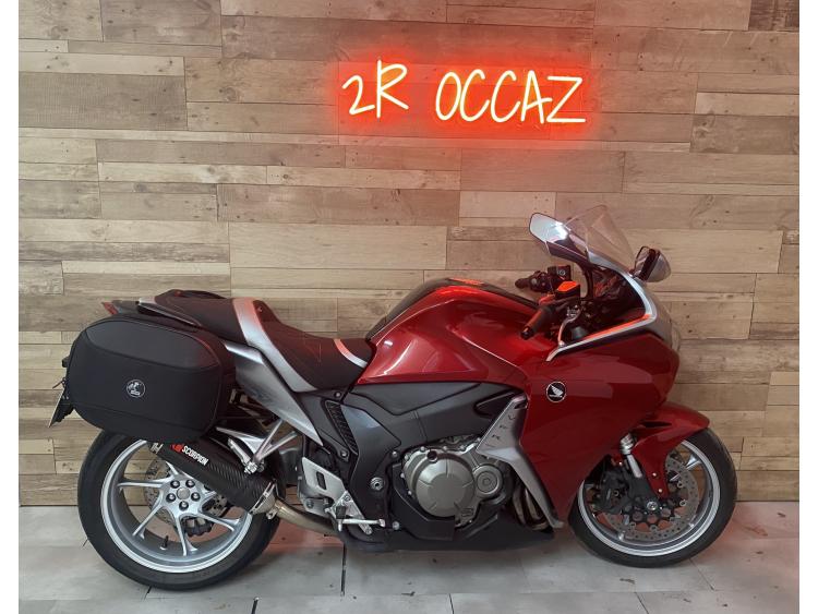 HONDA VFR 1200 F