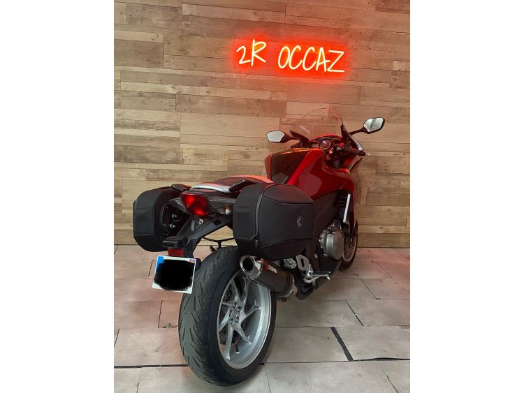HONDA VFR 1200 F