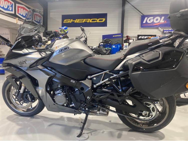 SUZUKI GSX-S 1000 GT