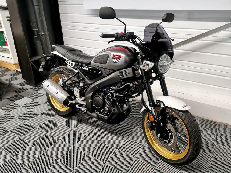 YAMAHA XSR 125 Legacy XSR125 - 1ère main