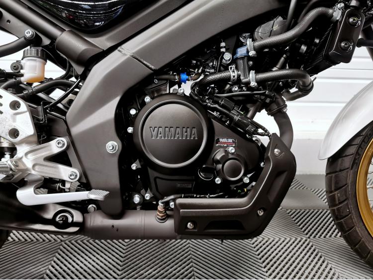 YAMAHA XSR 125 Legacy XSR125 - 1ère main