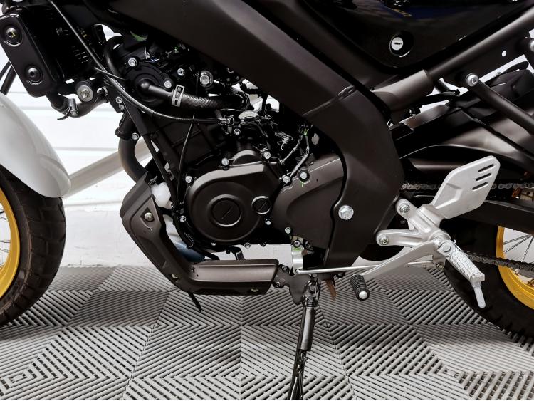 YAMAHA XSR 125 Legacy XSR125 - 1ère main