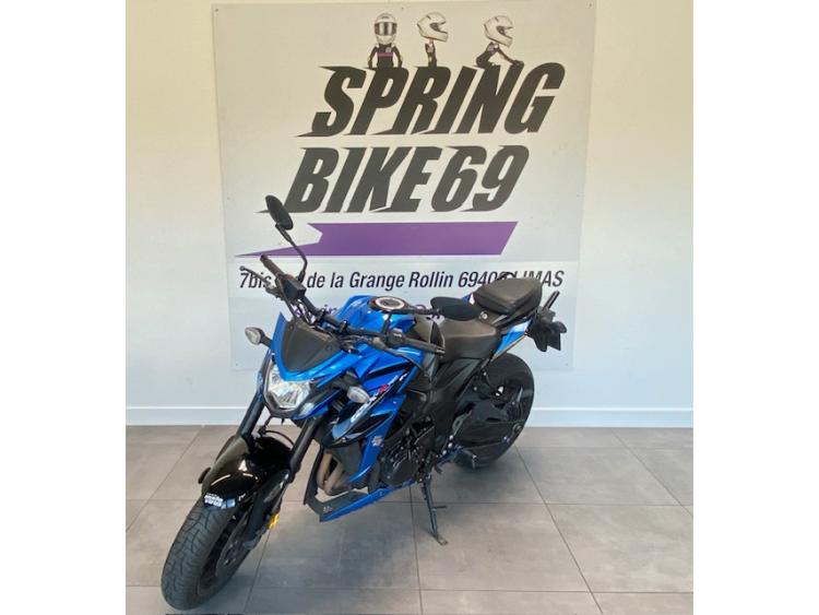 SUZUKI GSX-S 750