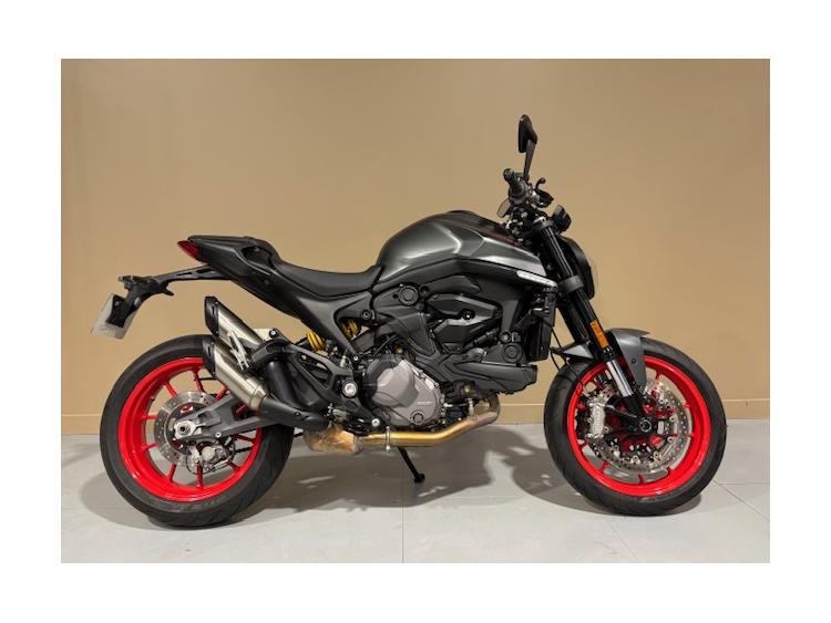 DUCATI 937 MONSTER