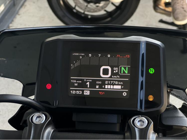 YAMAHA MT-09 SP