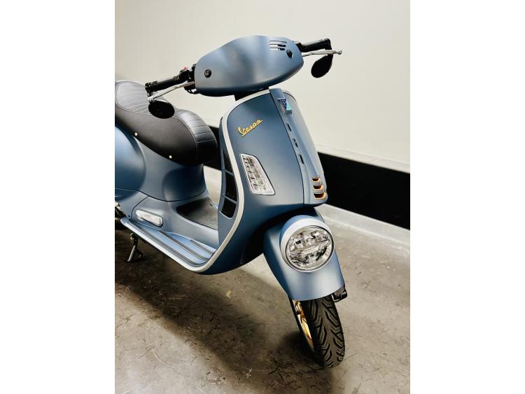 VESPA VESPA GTV 310 OFFICINA 8 SERIE SPECIALE TRES FAIBLE KILOMETRAGE
