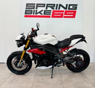 TRIUMPH SPEED TRIPLE 1050