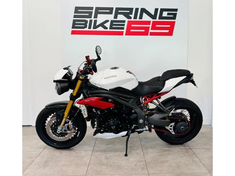 TRIUMPH SPEED TRIPLE 1050 R 